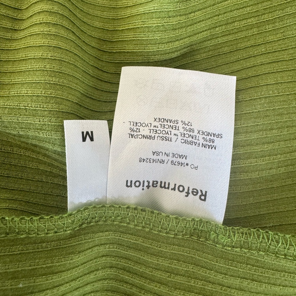 Reformation Cassi Knit Dress in Palm Green Medium - Picture 9 of 9